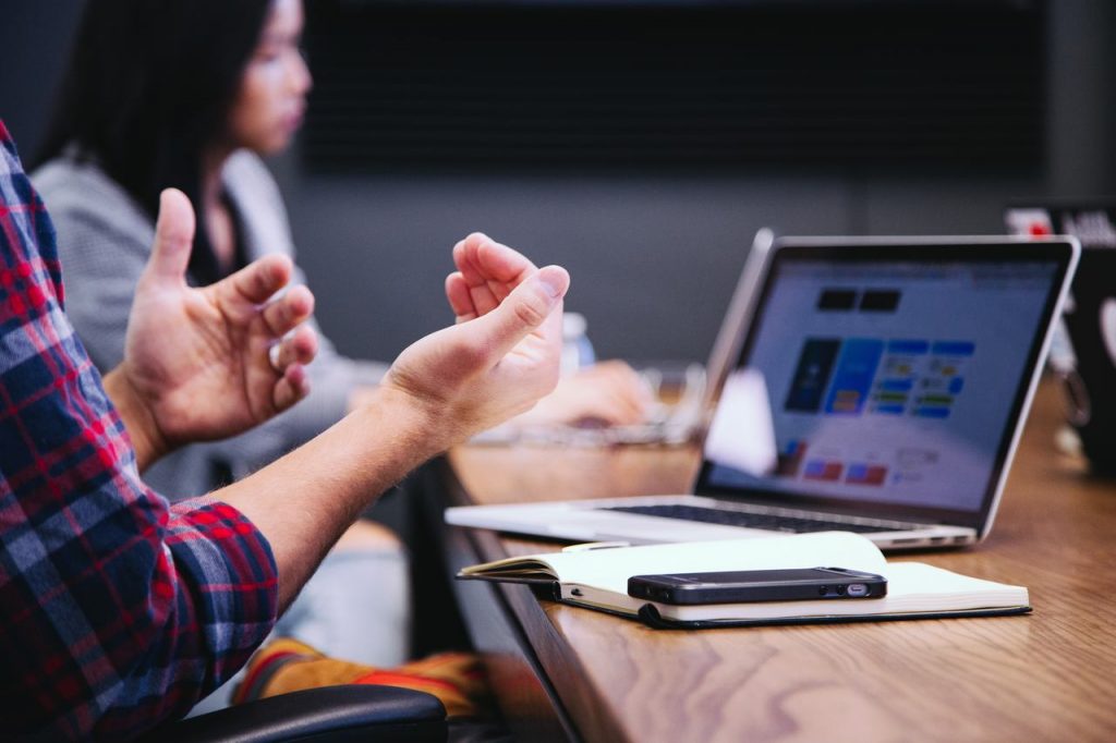 Você Controla Sua Agência Digital ou Ela Controla Você?